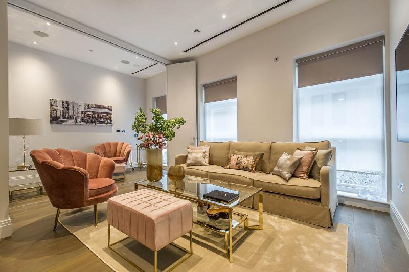 Two bedroom apartment on Chancery Lane - main image