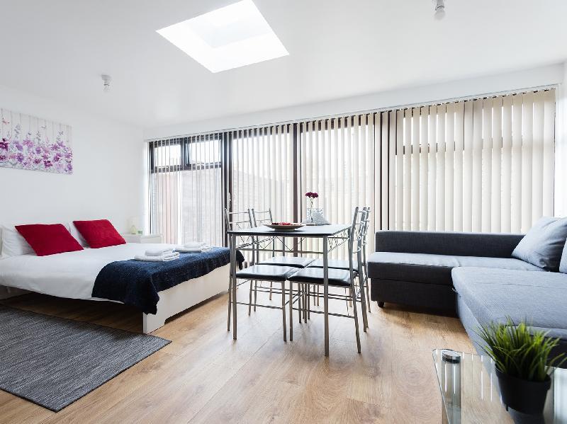 Canary Wharf Studios - main image