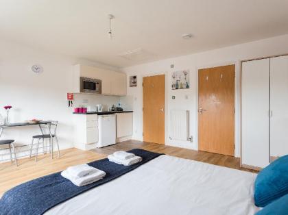 Canary Wharf Studios - image 5