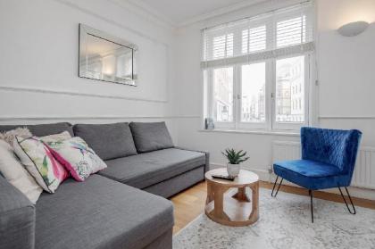 Beautiful apartment next to Covent Garden Market - image 20