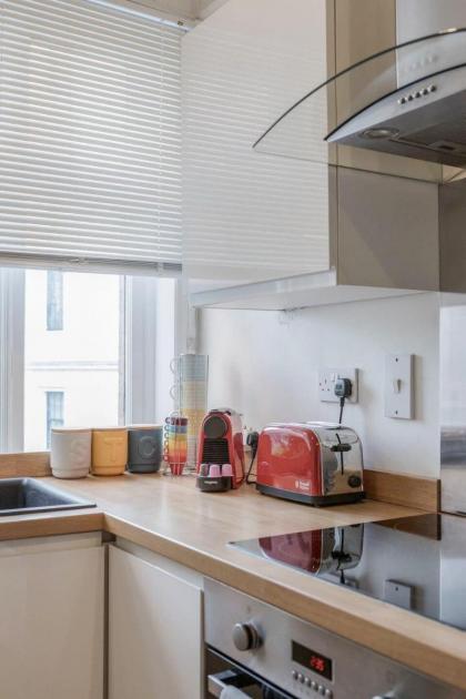 Beautiful apartment next to Covent Garden Market - image 5