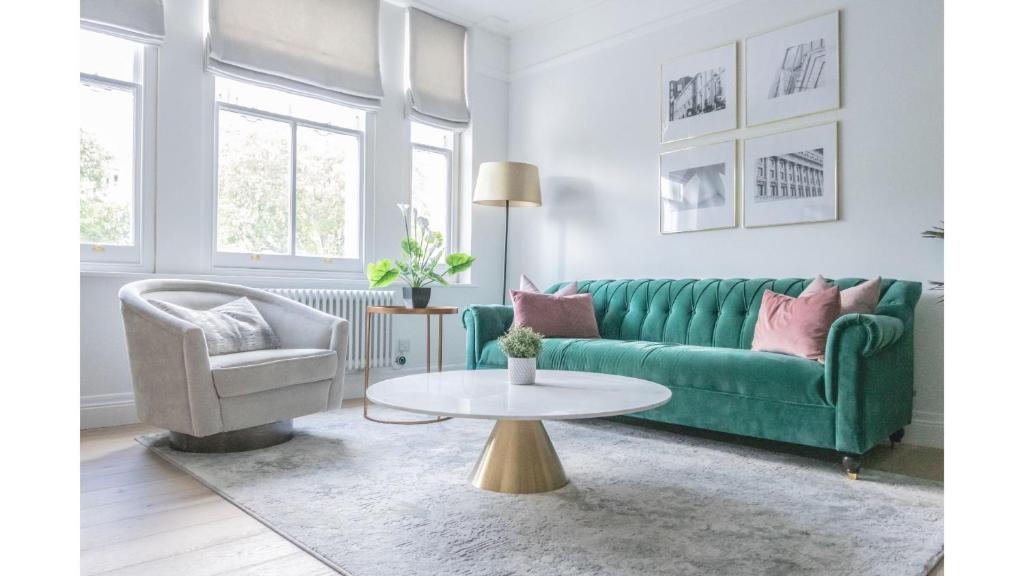 Royal Kensington - Premium 3 bed - main image