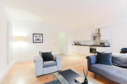 Stay Inn Covent Garden - image 3