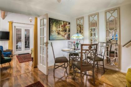 Exclusive Home in Acton by UnderTheDoormat - image 17