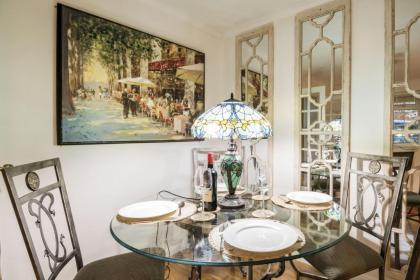 Exclusive Home in Acton by UnderTheDoormat - image 5
