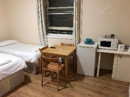 Six Bedrooms flatBayswater Rd/ Hyde ParkStudents