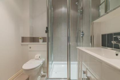 Holborn City Living - image 26