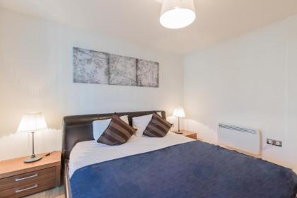 Holborn City Living - image 27