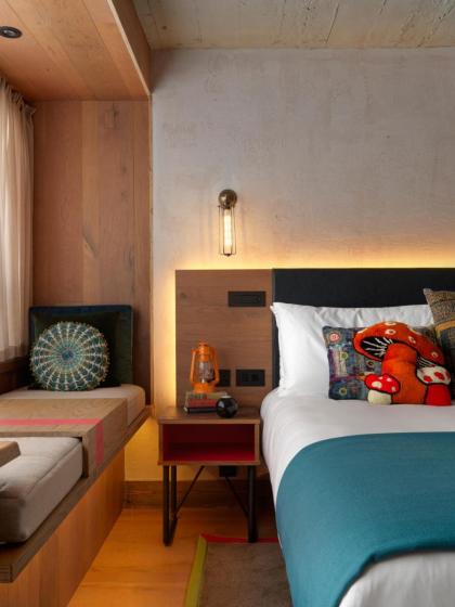 Treehouse Hotel London - image 11