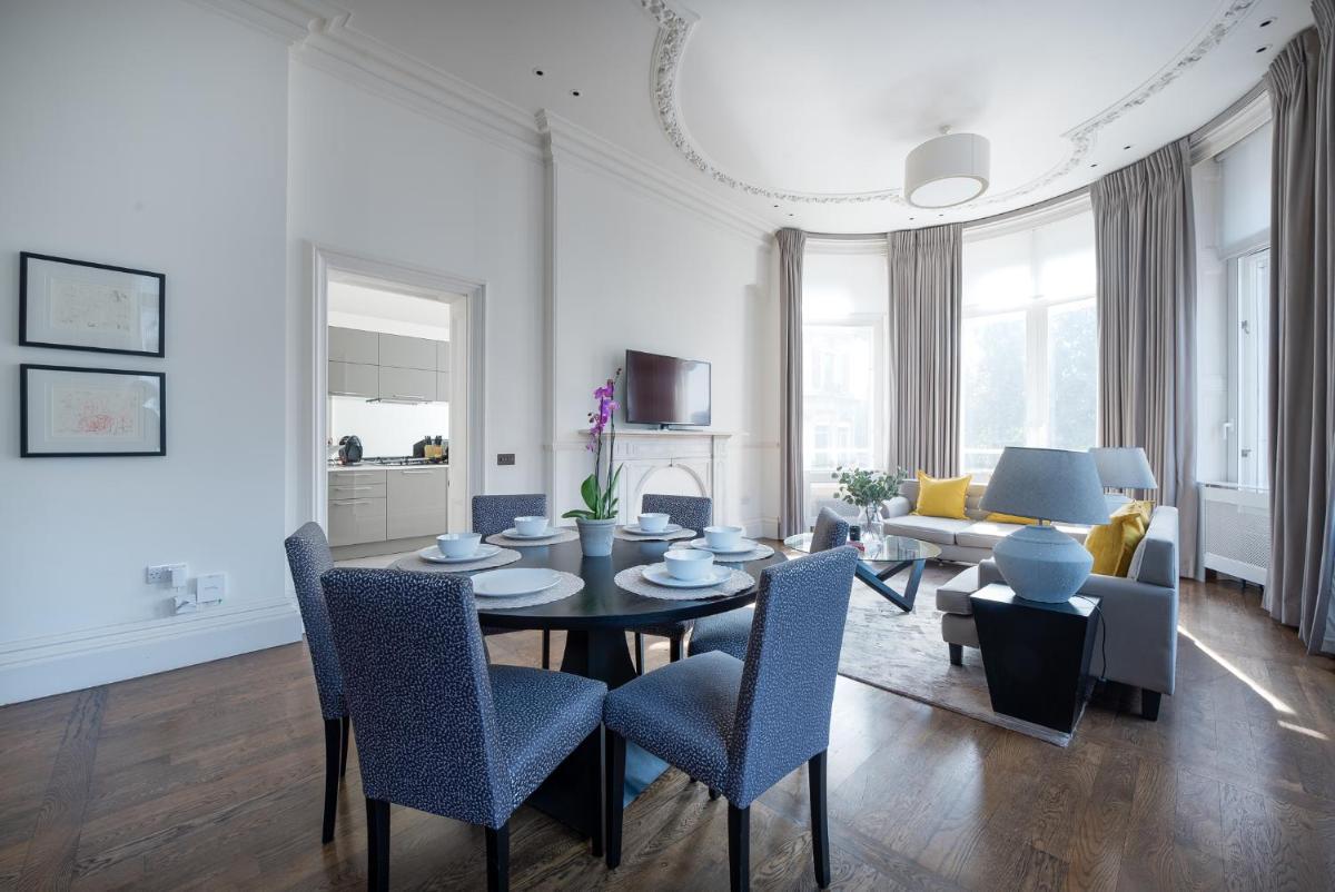 Grosvenor Gardens by CAPITAL - image 7