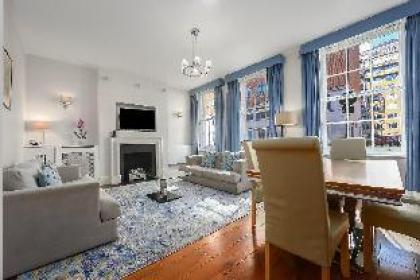 Large family apartment with terrace
