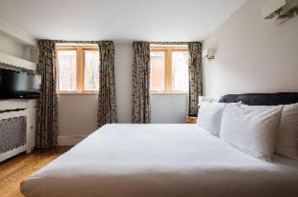 Premium serviced apartment - image 10