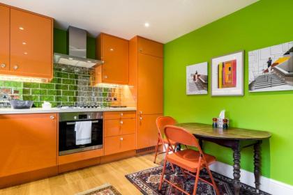 3 bedroom Apartment on Portobello Road in Notting Hill - image 12