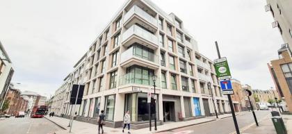 Two Bed Serviced Apt in Old Street - image 10