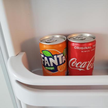 Captivating 2-Bed Apartment in Canary Wharf london - image 24