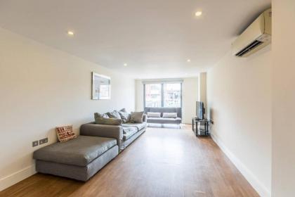 Bright and Modern 3 Bed Apartment Hyde Park Central London