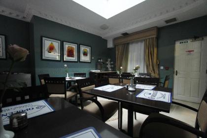 Opulence Boutique Hotel - image 4