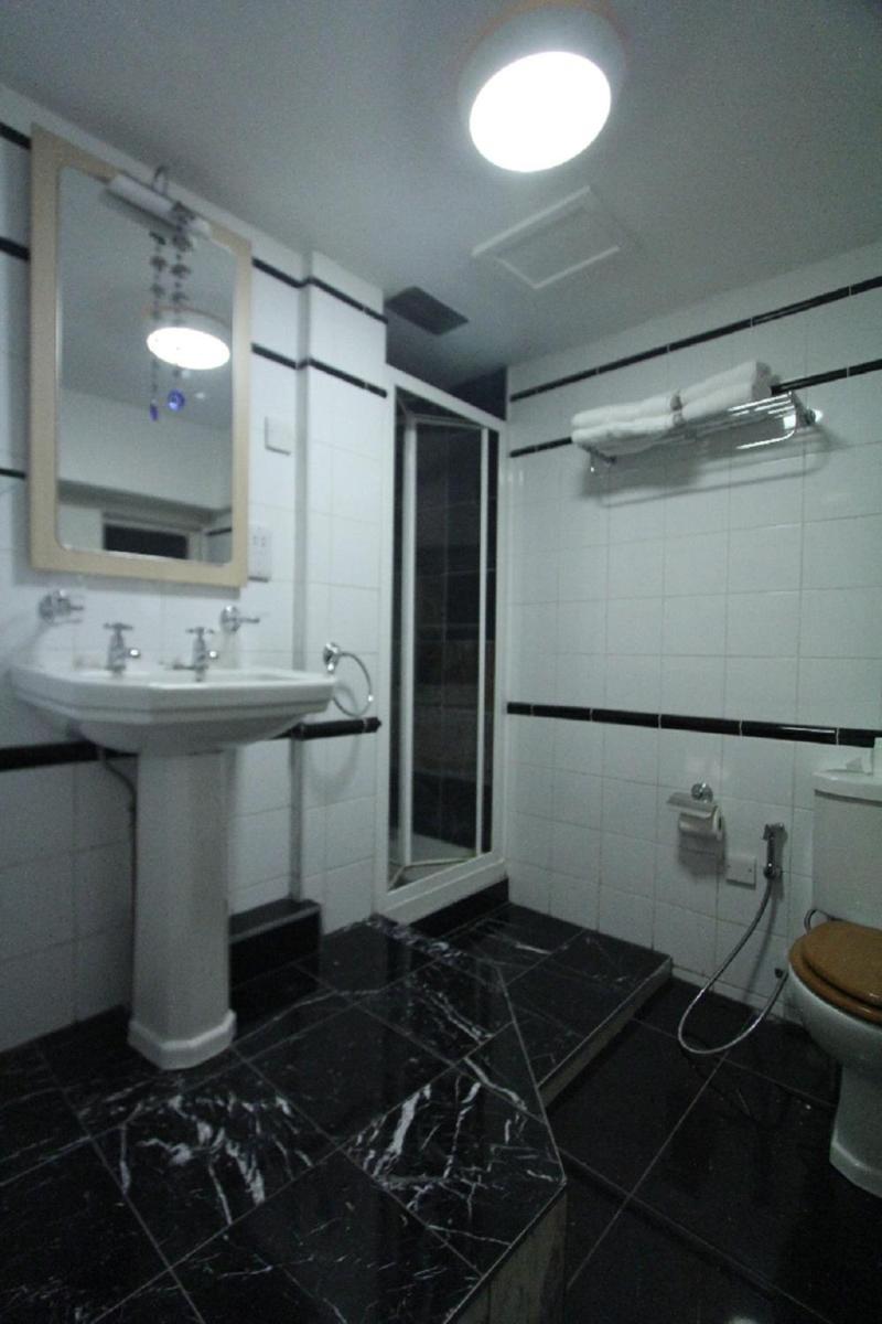 Opulence Boutique Hotel - image 5