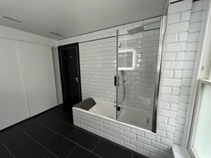 Luxury Apartment in Belsize Park - image 8