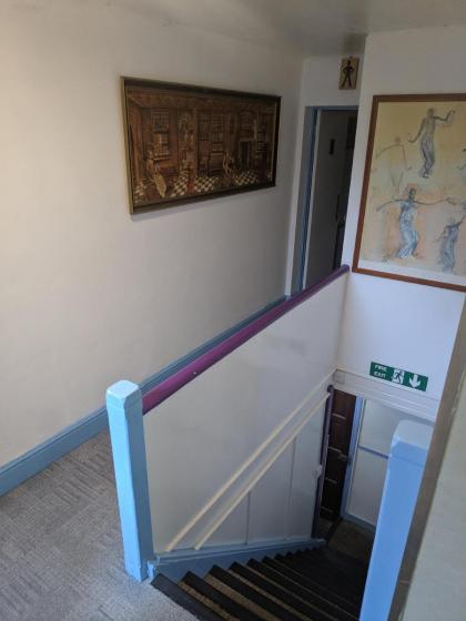HARLOW INTERNATIONAL HOSTEL - image 11