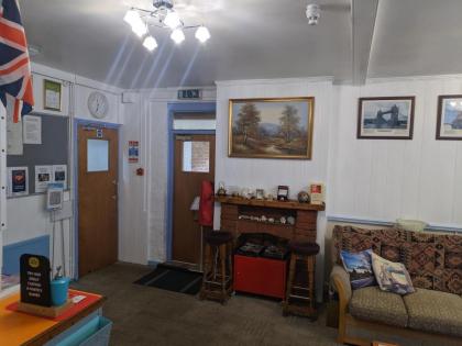 HARLOW INTERNATIONAL HOSTEL - image 15