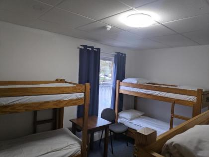 HARLOW INTERNATIONAL HOSTEL - image 7