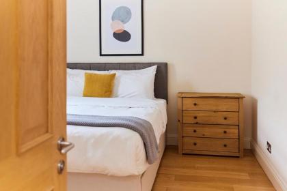 The Bayswater Nook - Stylish 1BDR Flat - image 7