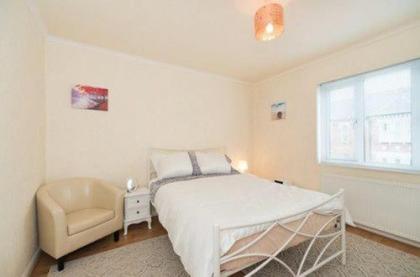 TDM Bachelot Lettings Ltd - image 4