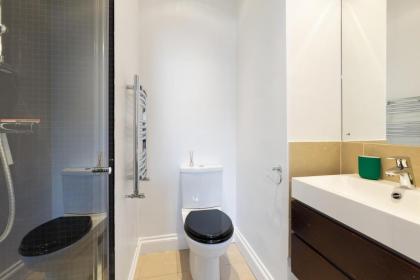 Camden Home - Barracks Properties - image 24