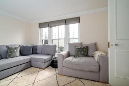 GuestReady - Lovely 2BR home in Central London - image 10