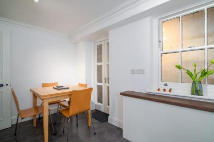 GuestReady - Lovely 2BR home in Central London - image 13