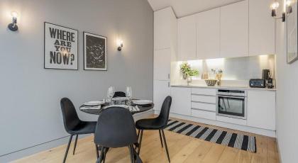 Kula London - Holborn - image 20