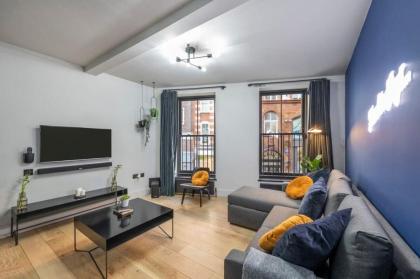 Frankie Says - Say hi to the Biggy Smalls Covent Garden Luxurious 1 BR apartment a hop and a skip from Leicester Square