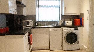 Grand Airport Ensuites - image 7