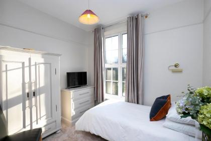 Pages Hotel and Guesthouse - image 14