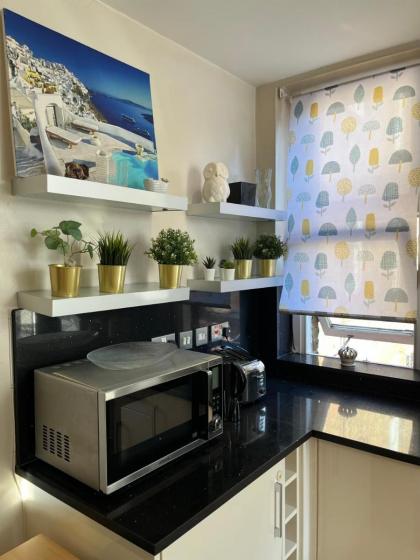 Stunning 1 Bedroom in Stunning Location - Mayfair Area - image 15