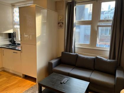Stunning 1 Bedroom in Stunning Location - Mayfair Area - image 16