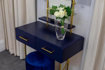 20 Hertford Street - image 21