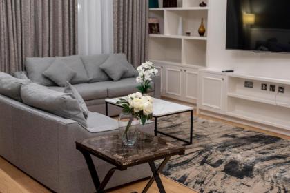 20 Hertford Street - image 22