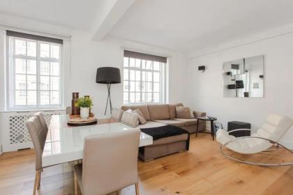 Modern 2 Bedroom Apartment in Marble Arch