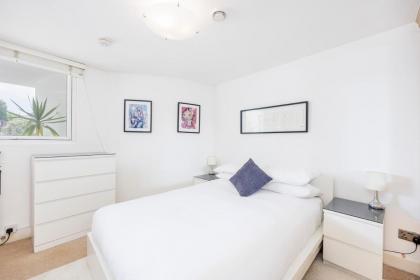 Manchester Road By Austin David Apartments - image 10