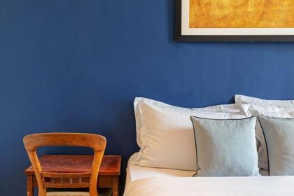 Gorgeous 1 Bedroom in Earl's Court with Vintage Furniture - image 19