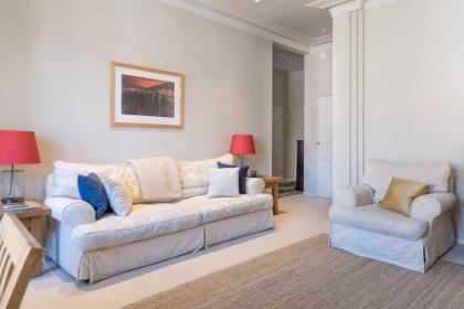 Homely 2 Bedroom Victorian Apartment in Hampstead - image 6