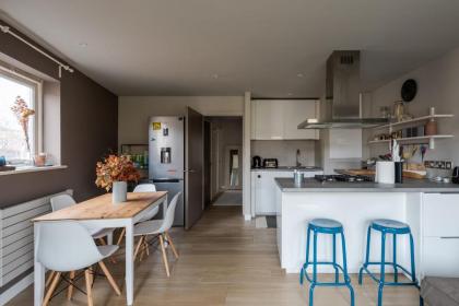 GuestReady - Cosy 2BR Home in Vibrant Angel
