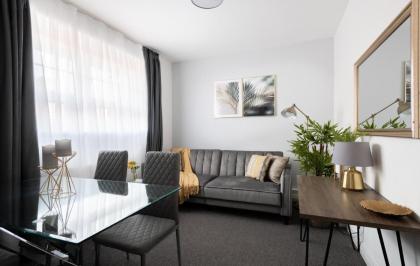 Stunning and Spacious 4 Bed Apr next to BrickLane