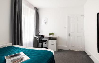 Beautiful Central 4 Bedroom Apart next2 KingsCross - image 17