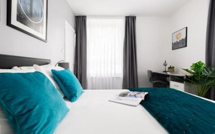 Beautiful Central 4 Bedroom Apart next2 KingsCross - image 3