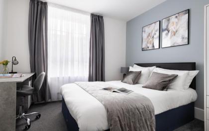 Beautiful Central 4 Bedroom Apart next2 KingsCross - image 8