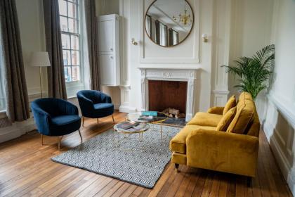 Charrington House - image 16