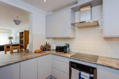 Bright 2 Bedroom Apartment in Islington - image 13